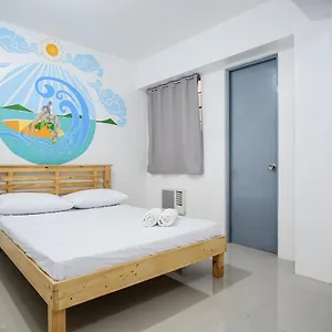 https://frank-lloyd-apartelle.angeleshotels.net